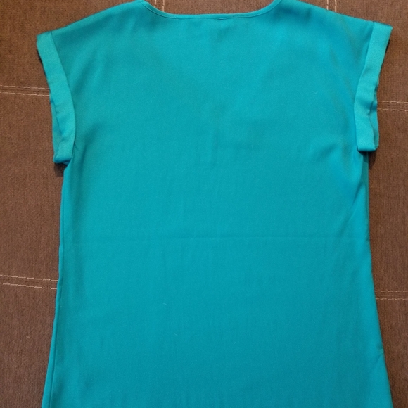 Express Blouse - Picture 6 of 6